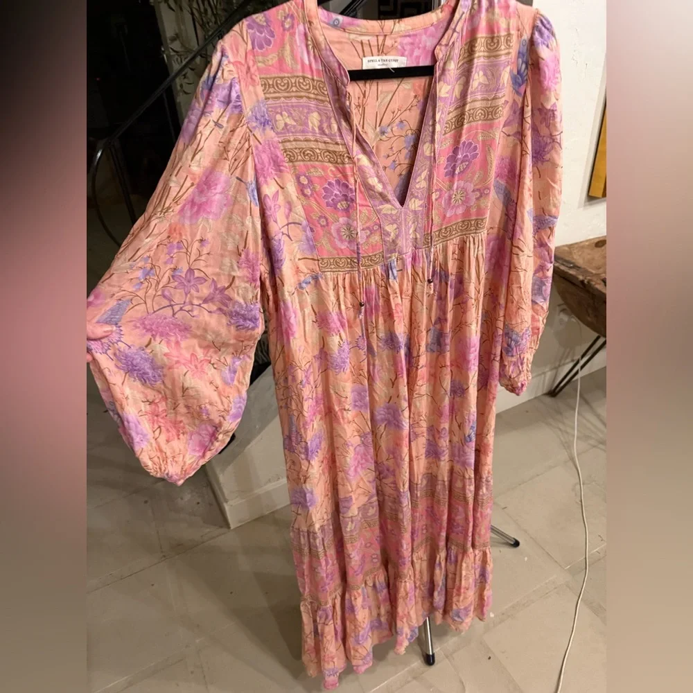 Spell & The Gypsy Butterfly Boho Maxi Dress Musk Pink Floral Festival Size L - Picture 9 of 10